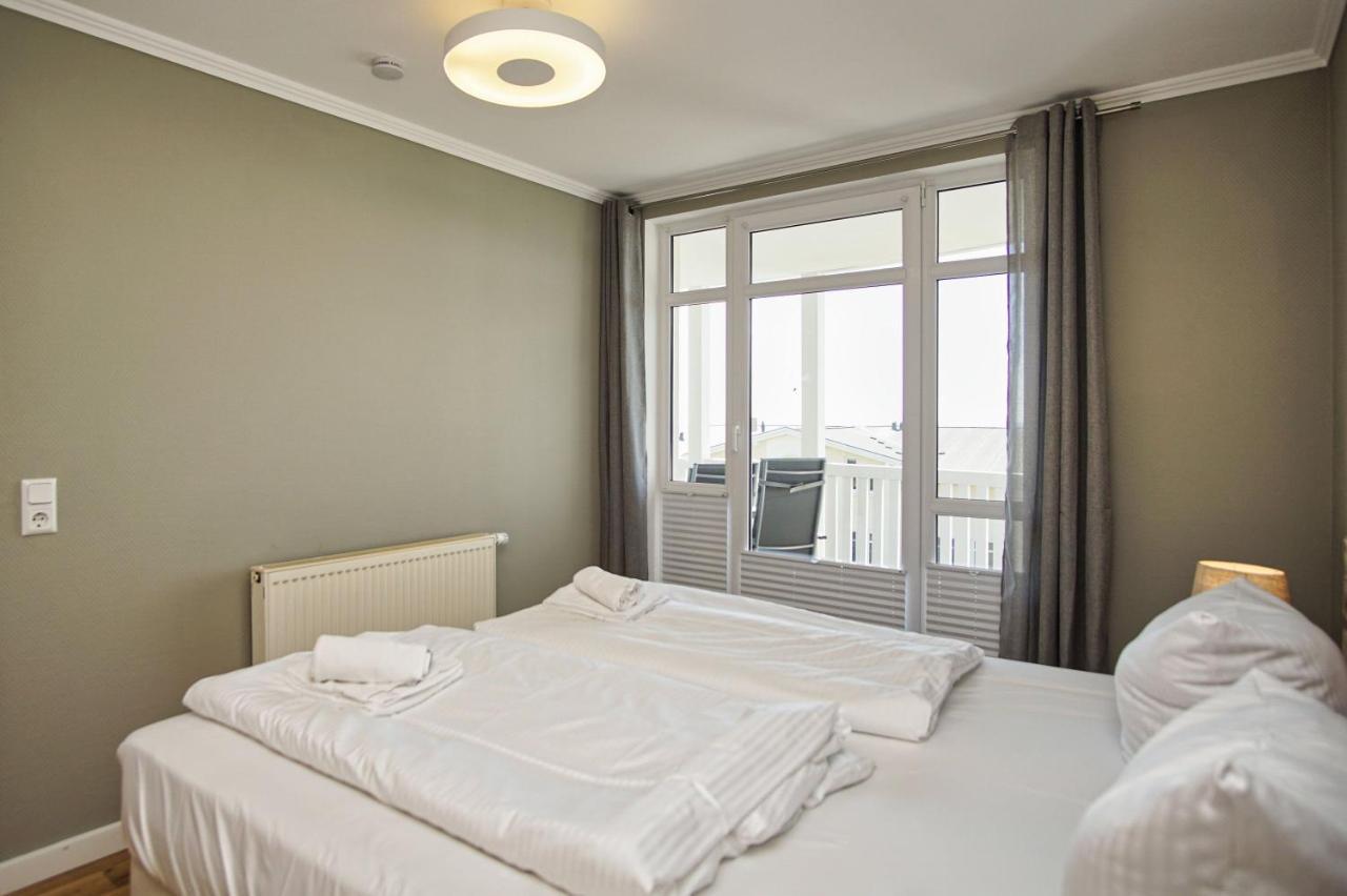 Mit Meerblick Und Balkon, Gratis Nutzung Vom Ahoi Erlebnisbad Und Sauna In Sellin - Meeresblick Fewo 25 Goehren  Exterior foto