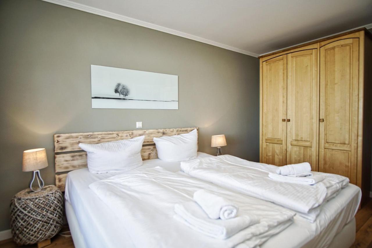 Mit Meerblick Und Balkon, Gratis Nutzung Vom Ahoi Erlebnisbad Und Sauna In Sellin - Meeresblick Fewo 25 Goehren  Exterior foto